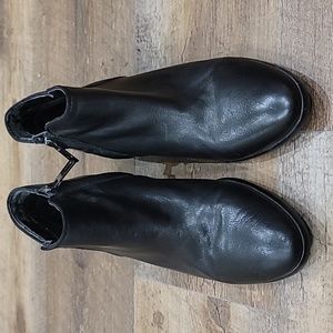 Sam Edelman black boots